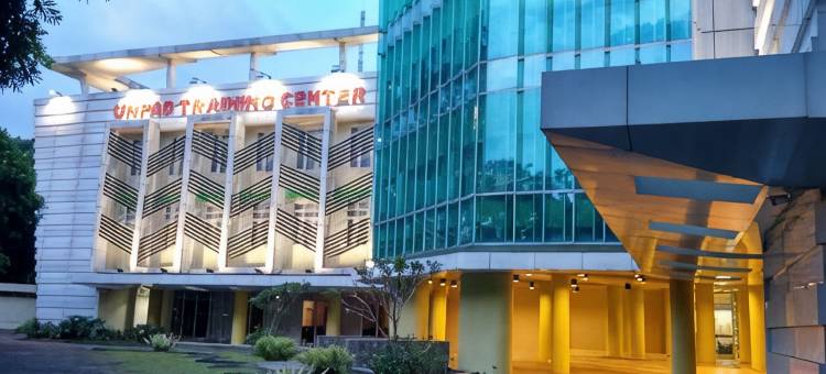 UTC Dago Hotel Bandung图片