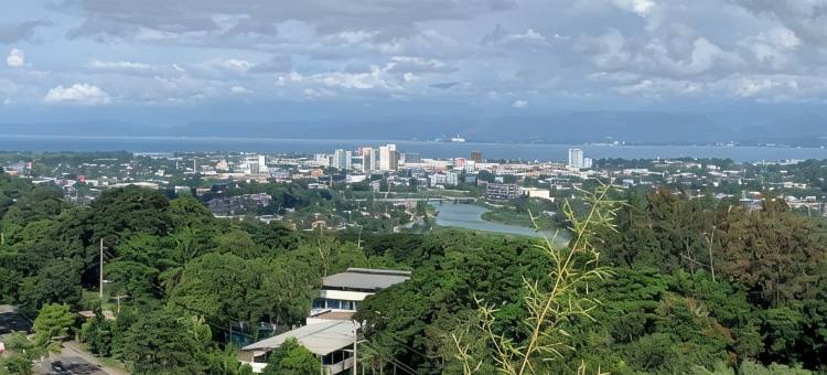 Primavera City Brand New Condo Uptown Cagayan de Oro with Pool and Gym One Minute Walk from Mall图片