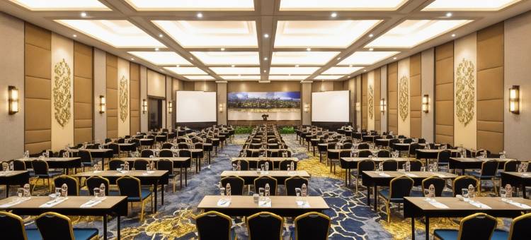 玛格朗普瑞阿斯里酒店及度假村(Puri Asri Hotel & Resort Magelang)图片