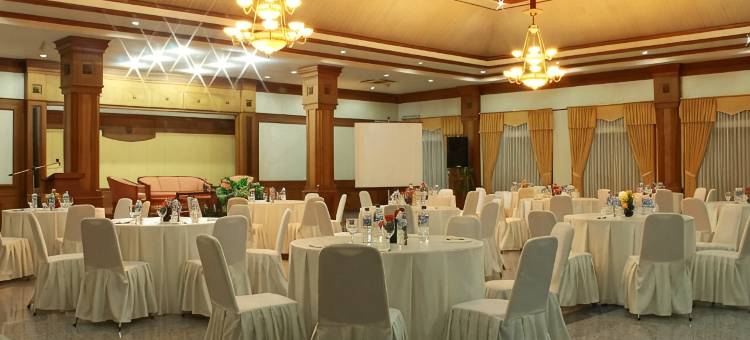 格列希克 1 号撒普塔纳瓦度假村(Sapta Nawa Resort 1 Gresik)图片
