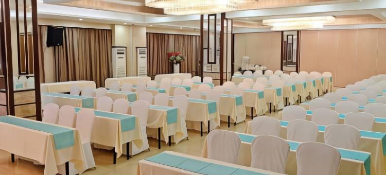 宿务文华大酒店，宿务商业中心(Mandarin Plaza Hotel)图片