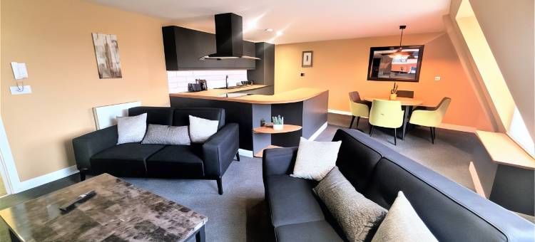 弗赖里楼 - 24小时前台服务式公寓 by Roomsbooked(Friary House Serviced Apartments by Roomsbooked - 24Hr Reception)图片