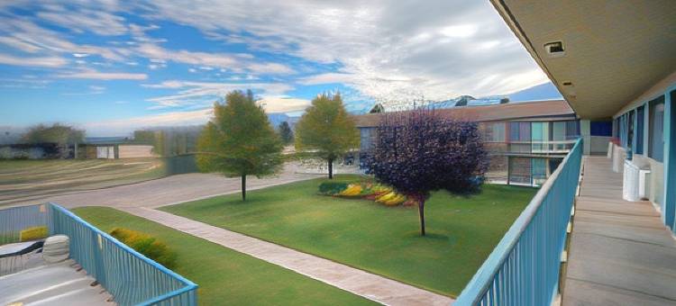新墨西哥阿拉莫戈多 6 号汽车旅馆(Alamogordo, NM)图片