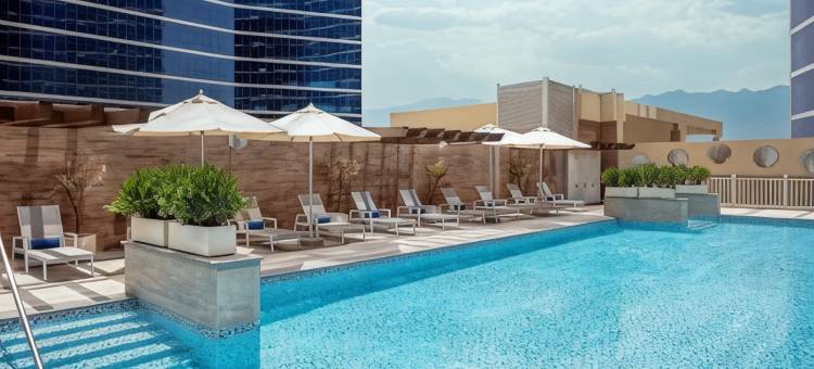 富查伊拉市希尔顿逸林酒店(DoubleTree by Hilton Fujairah City)图片