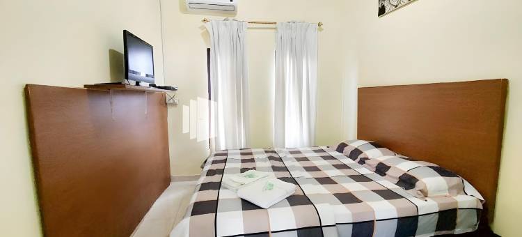 夸特里克迪民宿米特拉红门酒店(Quattrick Dee Homestay Mitra RedDoorz)图片