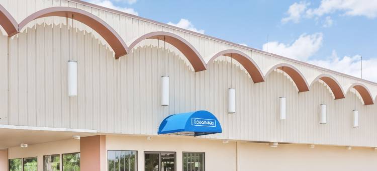 Travelodge by Wyndham Shreveport La图片