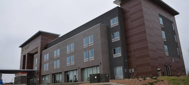 路易斯威尔东拉昆塔温德姆套房酒店(La Quinta Inn & Suites by Wyndham Louisville NE/Old Henry Rd)图片