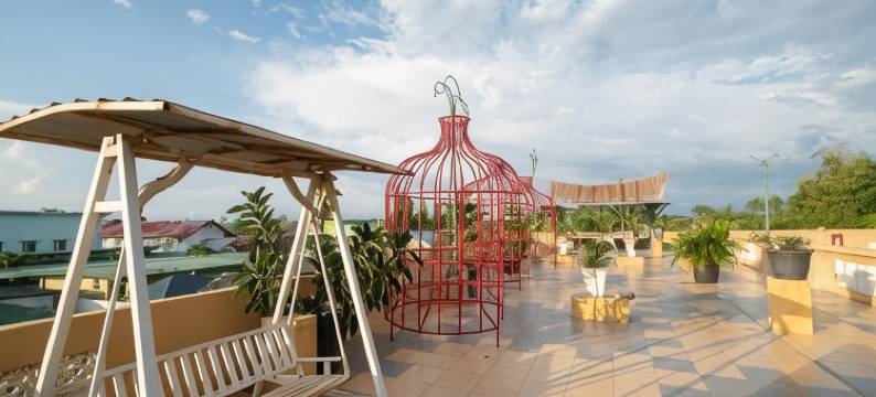 红门酒店 沙利亚 @ 加兰 加查 马达 梅拉博赫(RedDoorz Syariah @ Jalan Gajah Mada Meulaboh)图片