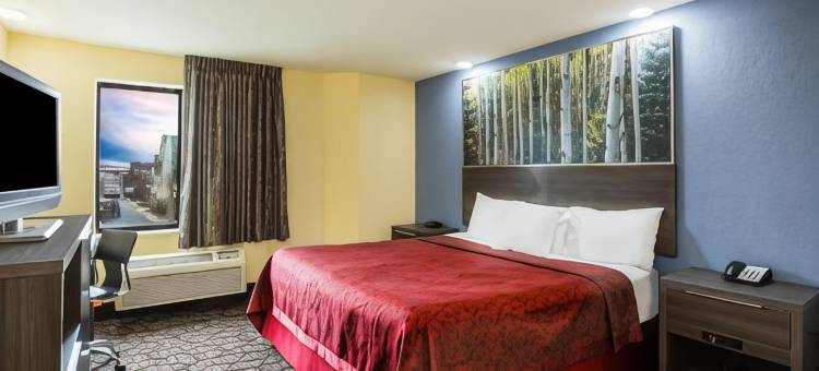 蓝泉城戴斯酒店(Days Inn by Wyndham Blue Springs)图片