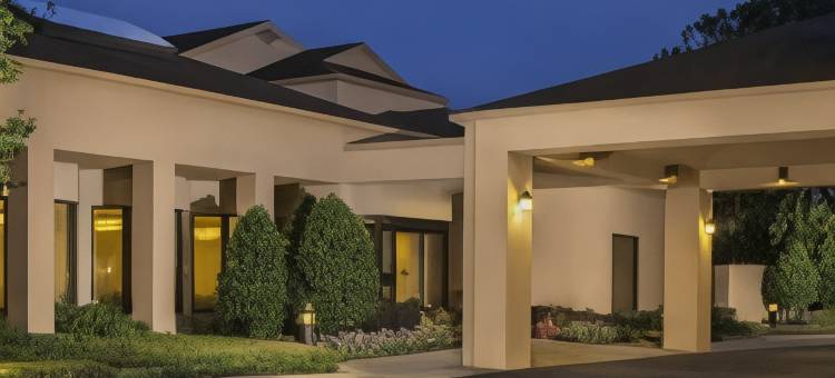 巴吞鲁日阿卡迪恩中心 LSU 区万怡酒店(Courtyard Baton Rouge Acadian Centre/LSU Area)图片