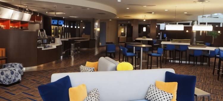 西部希利亚德哥伦布万怡酒店(Courtyard Columbus West/Hilliard)图片