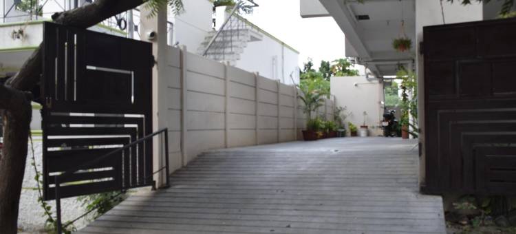 杜鹃花维斯瓦公寓(Viswa Residency by Azalea)图片