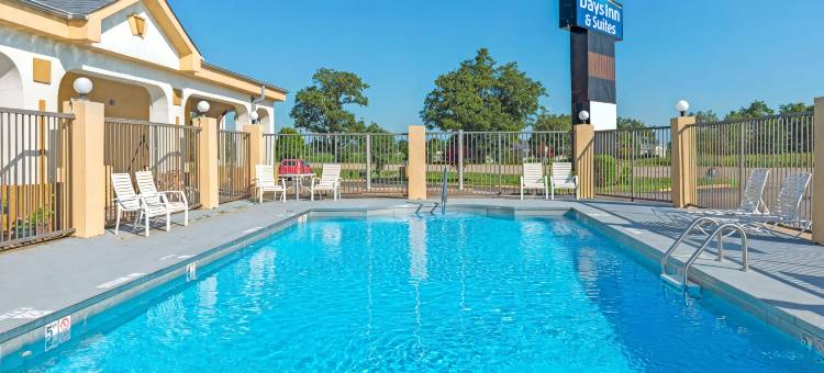 奥西奥拉戴斯套房酒店(Days Inn & Suites by Wyndham Osceola AR)图片