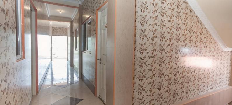 红多兹伊斯兰酒店@塞达蒂(RedDoorz Syariah at Sedati)图片