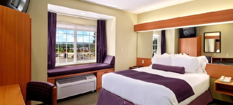 超越套房酒店(Stay Beyond Inn & Suites)图片