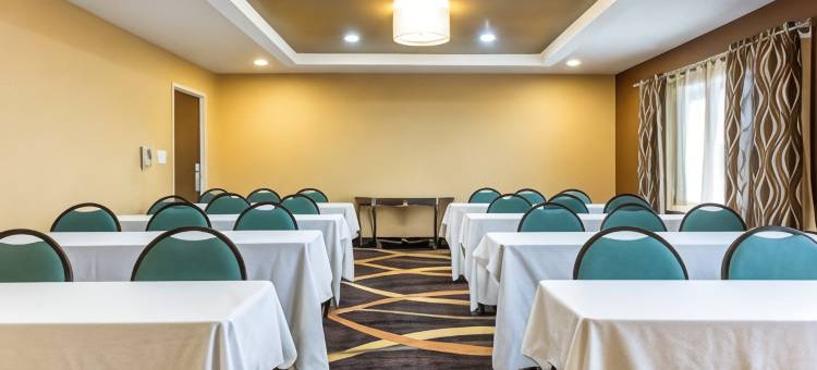 林肯顿凯艺酒店(Quality Inn Lincolnton)图片