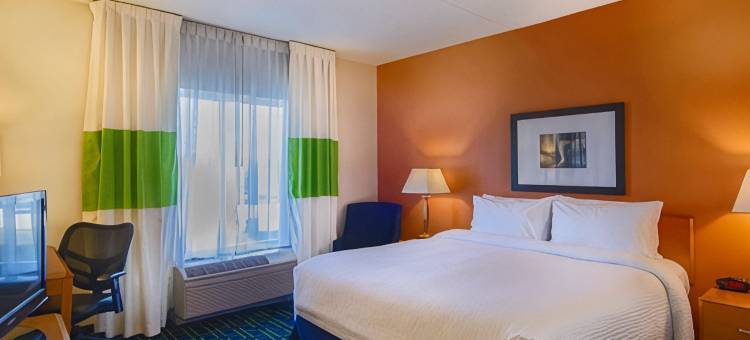 纽瓦克自由国际机场万枫酒店(Fairfield Inn & Suites Newark Liberty International Airport)图片