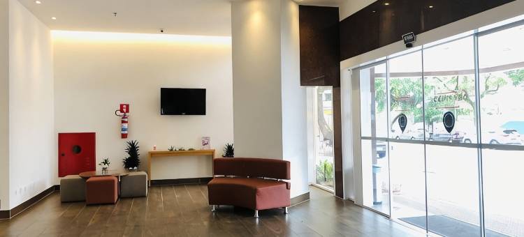 宜必思维多利亚普拉亚多坎托酒店(Ibis Vitoria Praia do Canto)图片