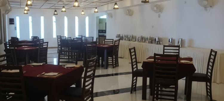 苏巴斯旅游酒店(Subhas Tourist Hotel)图片