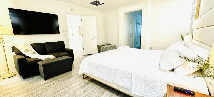沙漠绿洲:毗邻徒步及骑行步道的静谧度假屋(Desert Haven: A Relaxing Retreat Next to Hiking and Biking Trails)图片
