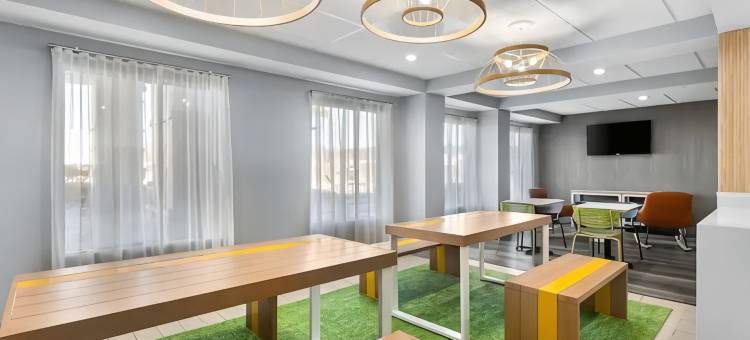 卡尔霍恩希尔顿Spark酒店(Spark by Hilton Calhoun)图片