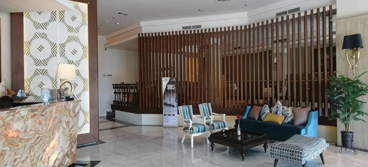 望加锡马勒布格兰德酒店(GRAND MALEBU HOTEL MAKASSAR)图片