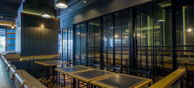 泗水TS套房艺术酒店(ARTOTEL TS Suites Surabaya)图片