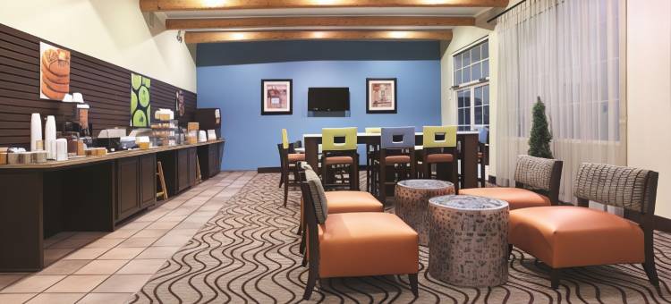 圣罗莎拉昆塔温德姆套房酒店(La Quinta Inn & Suites by Wyndham Santa Rosa)图片