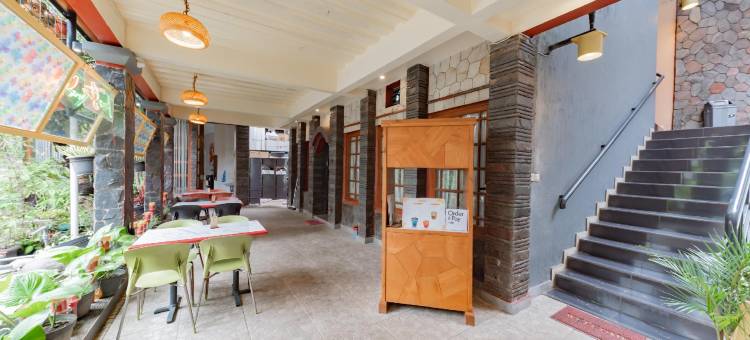 万隆苏里亚别墅城市景观酒店(Urbanview Hotel Villa Surya Bandung)图片