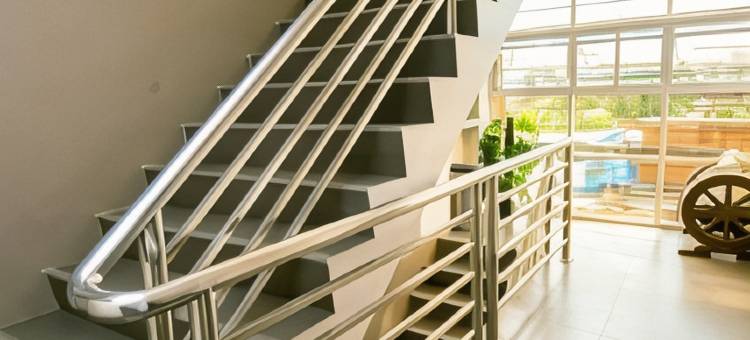 FB Budgetel Suites图片