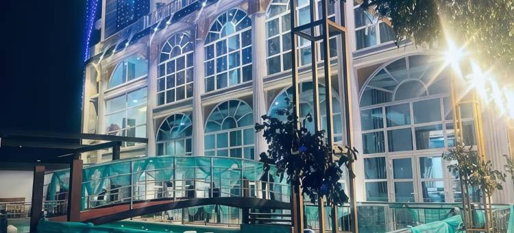 The Emerald Hotel & Siya Milan Banquets图片