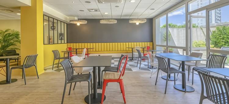 宜必思绍莱酒店(Ibis Cholet)图片