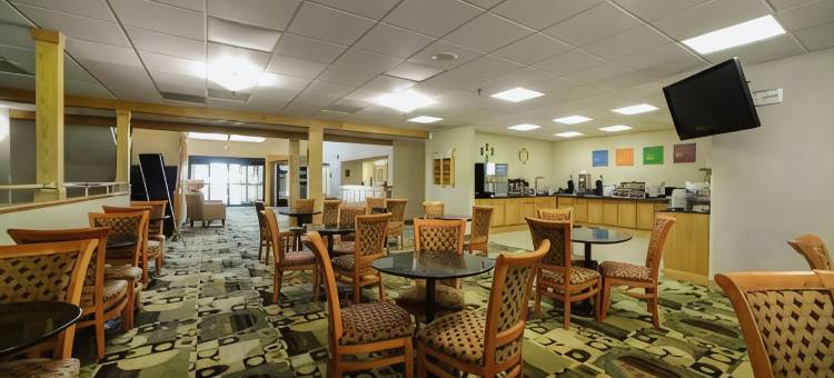 马里恩呗盟套房酒店(Baymont by Wyndham Marion)图片