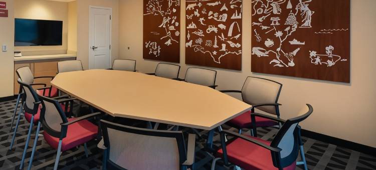 TownePlace套房酒店-橡树溪密尔沃基(TownePlace Suites Milwaukee Oak Creek)图片