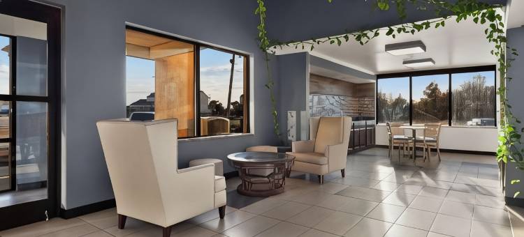 罗德威旅馆 伦伯顿中心(Rodeway Inn)图片