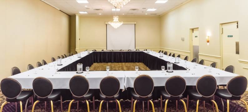 沙伦丽柏酒店(Park Inn by Radisson Sharon)图片