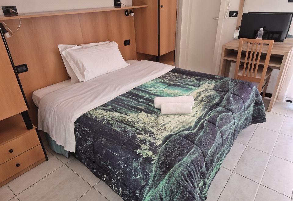 Hotel Villa ElisaHotel Overview