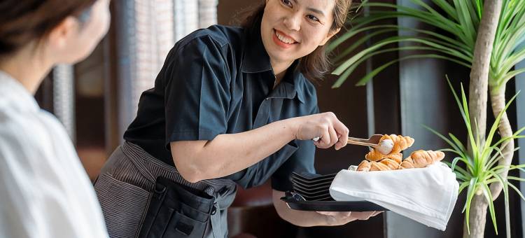那霸希尔顿逸林酒店(DoubleTree by Hilton Hotel Naha)图片