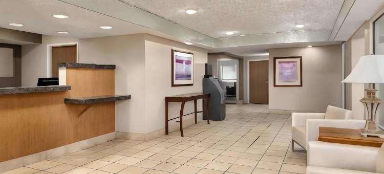乔利埃特I-55北芝加哥速8酒店(Super 8 by Wyndham Joliet I-55 N/Chicago)图片