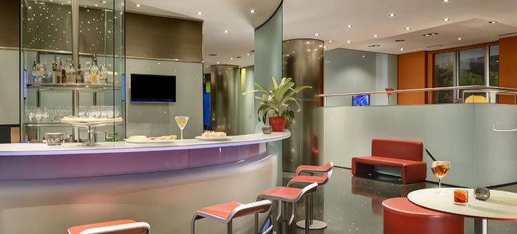 博洛尼亚中心乌纳酒店(UNA Hotels Bologna Centro)图片