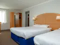 客房(雙人床+2張單人床)