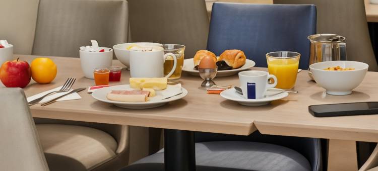 贾尔丁维里埃酒店(Logis Hôtel Jardin de Villiers)图片