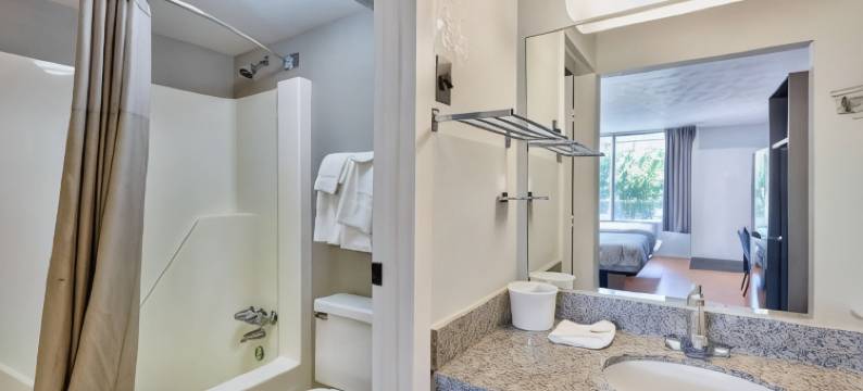 杰克逊VA 6号汽车旅馆(Motel 6 Mount Jackson, VA - Shenandoah)图片