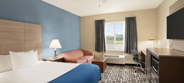 伦纳德堡-圣罗伯特呗盟套房酒店(Baymont by Wyndham Ft. Leonard/Saint Robert)图片