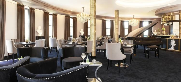 斯加罗斯伯格维克特雷迪斯酒店(Victor's Residenz-Hotel Schloss Berg)图片