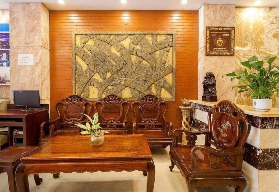 Mays Hotel- Ben Thanh Hotel Overview