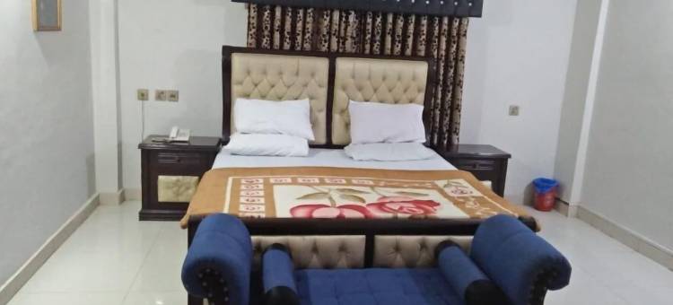 位于巴谢拉巴德的1卧室-38平方米|带1个独立浴室(Decent Lodges Hotel)图片