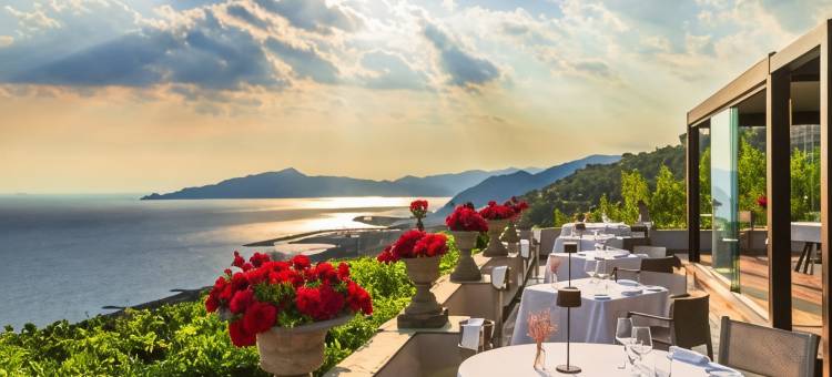 里维埃拉别墅度假村(Villa Riviera Resort)图片