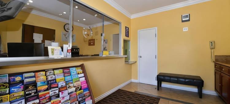 洛杉矶市中心西南美洲最佳价值套房酒店(Americas Best Value Inn and Suites Los Angeles Downtown SW)图片