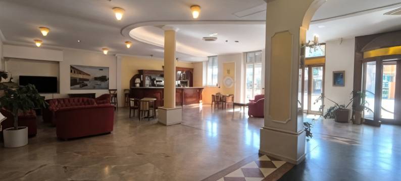 马里亚诺IV皇宫酒店(Mariano IV Palace Hotel)图片